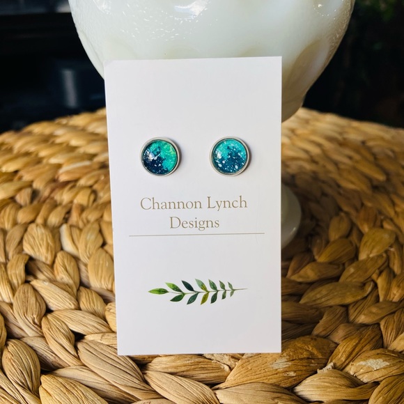 NWT artisan original earrings - Picture 3 of 3